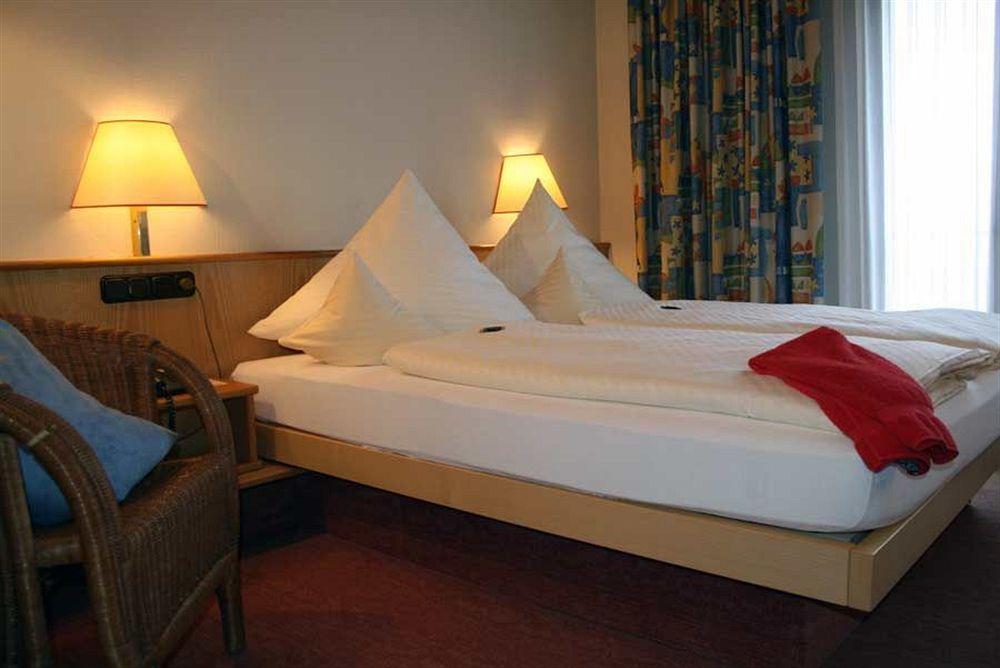 Stadt-Gut-Hotel Filderhotel Ostfildern Extérieur photo