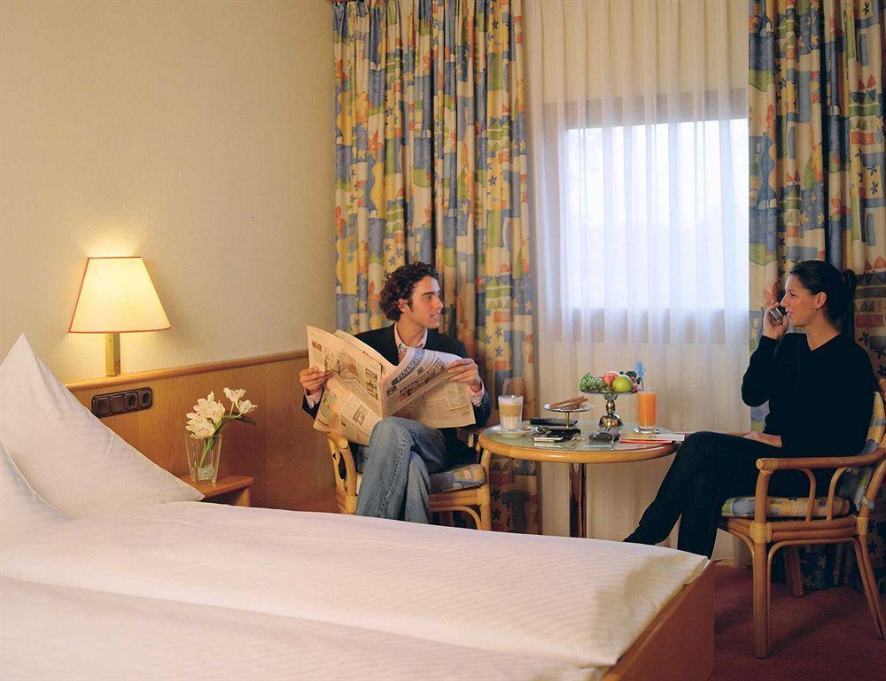 Stadt-Gut-Hotel Filderhotel Ostfildern Extérieur photo